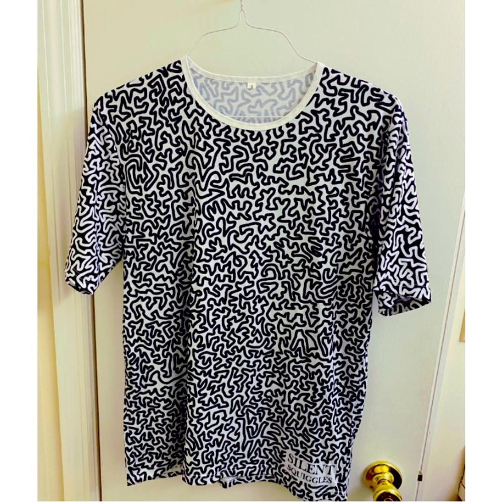 Black & White tee